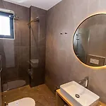 Πανσιόν Boutique 76 4*